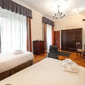 Alvar Fañez Hotel